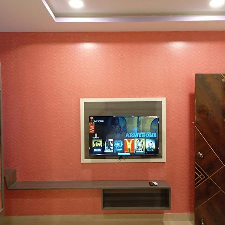 Aadya Inn New Luxury Hotel Tirupati Exterior photo